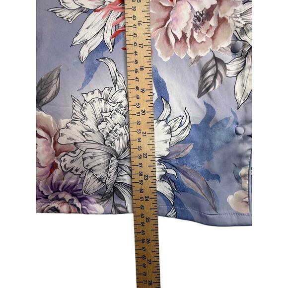 Le Rose Floral Satin Pajama Set Short Sleeve Top & Shorts Size Small - Picture 10 of 16